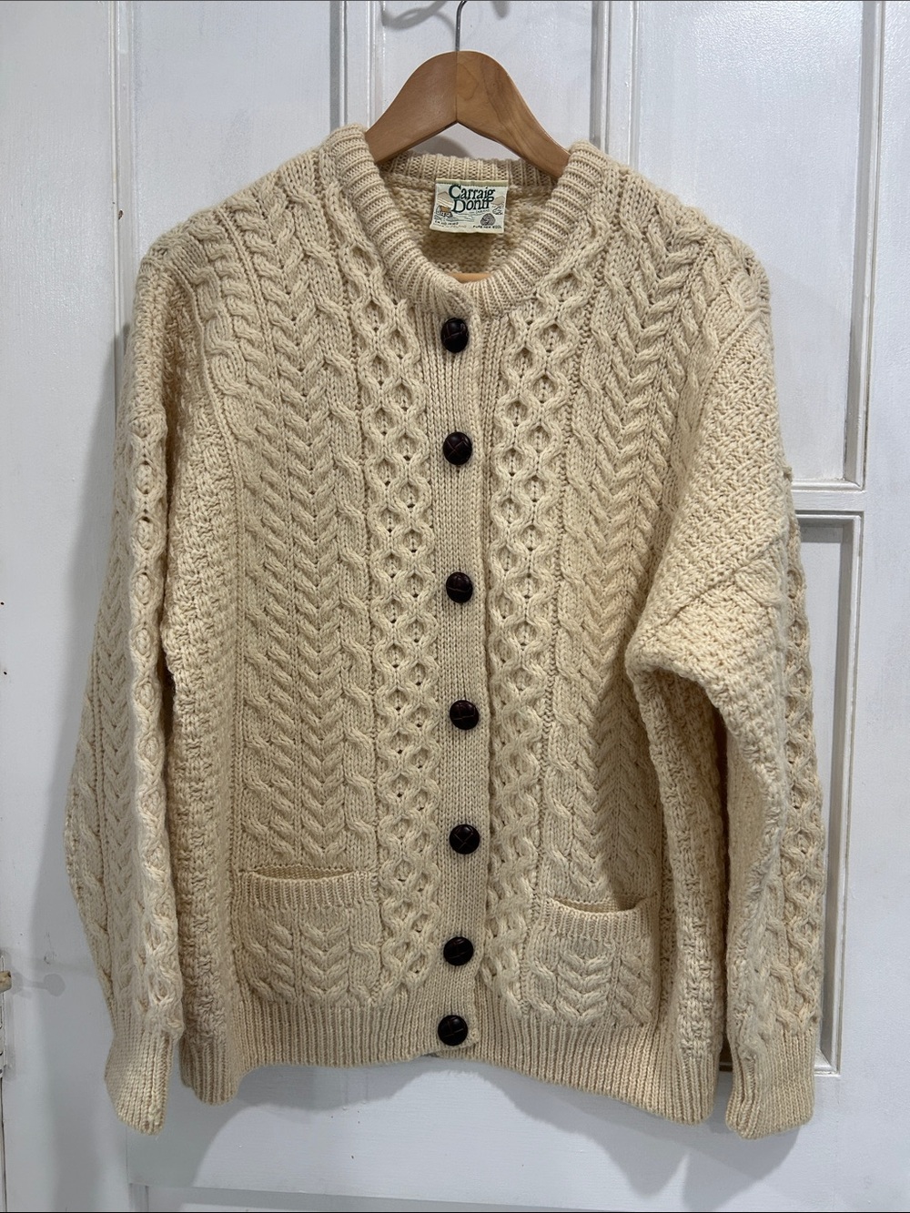 Vintage Carraig Donn Aran Wool Fisherman Cardigan Sweater Made in Ireland - M